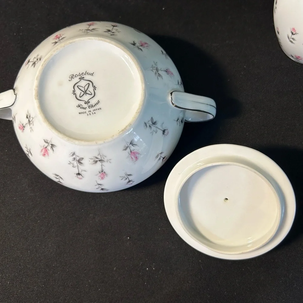 VTG Harmony House discontinued Rosebud sugar/creamer